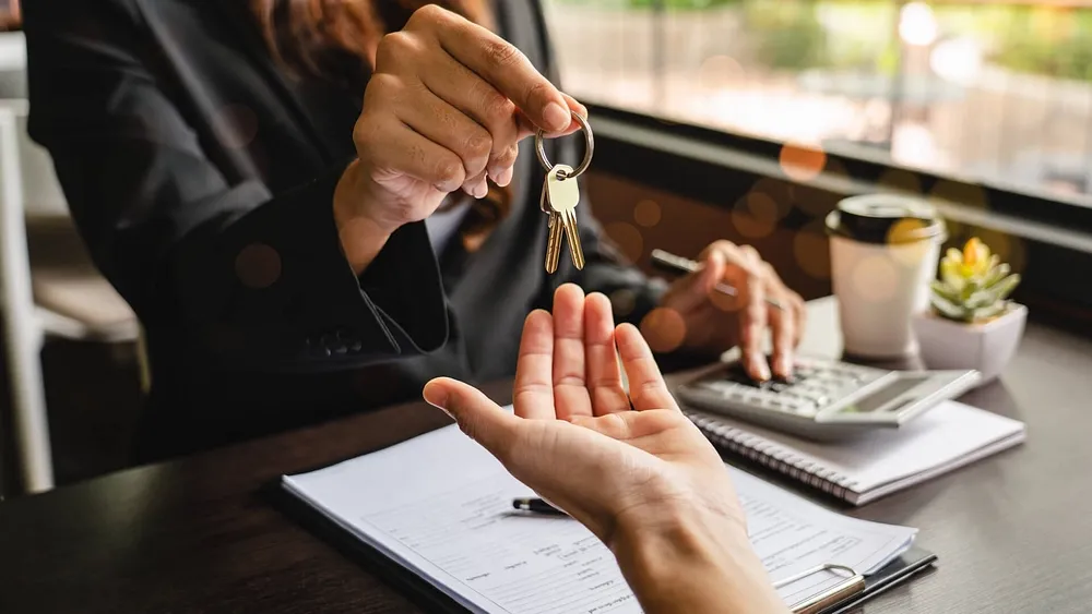 Buying or Selling Property in Dubai (2026): DLD Transfer Steps, Fees, and Mortgaged Sale Process